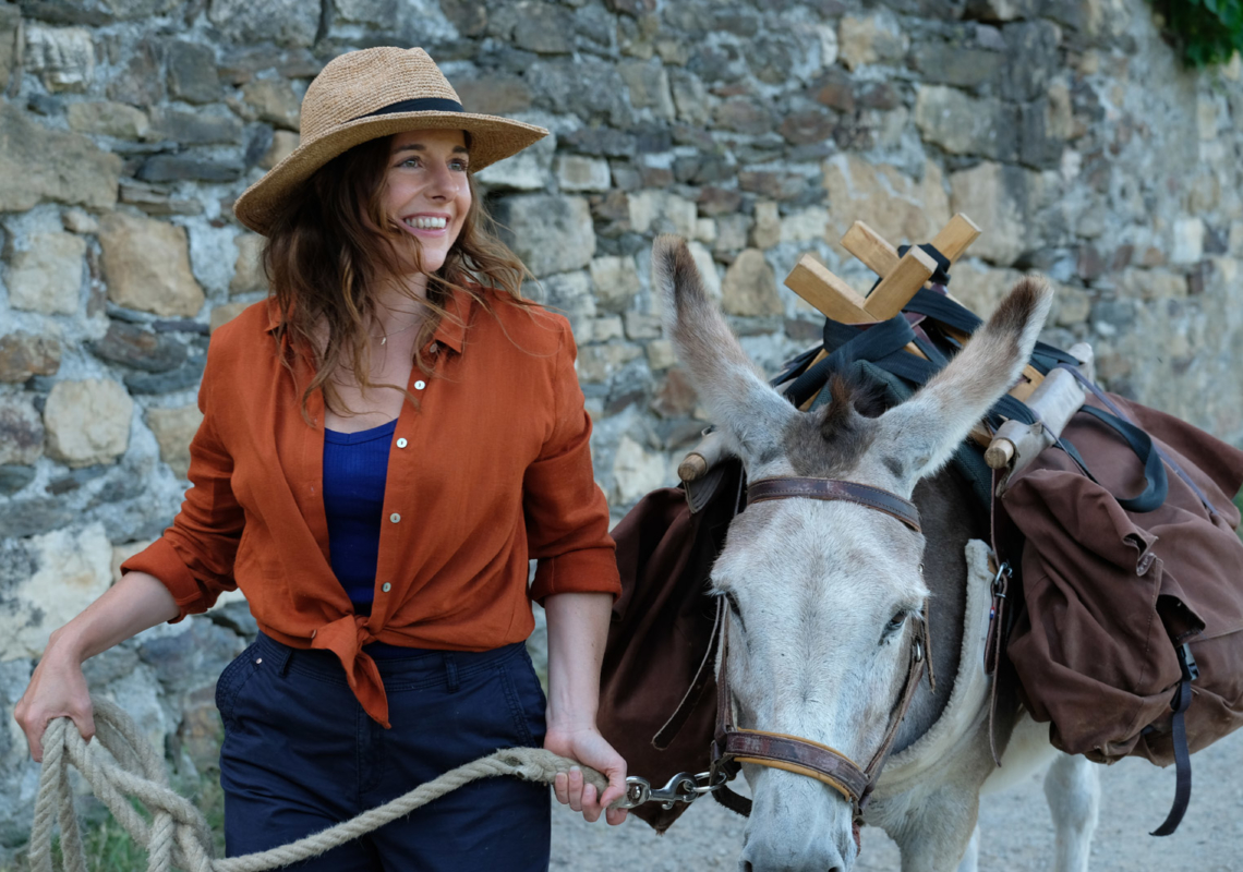 Par-ci, Par-là « Ciné plein air : Antoinette dans les Cévennes » // Ambert