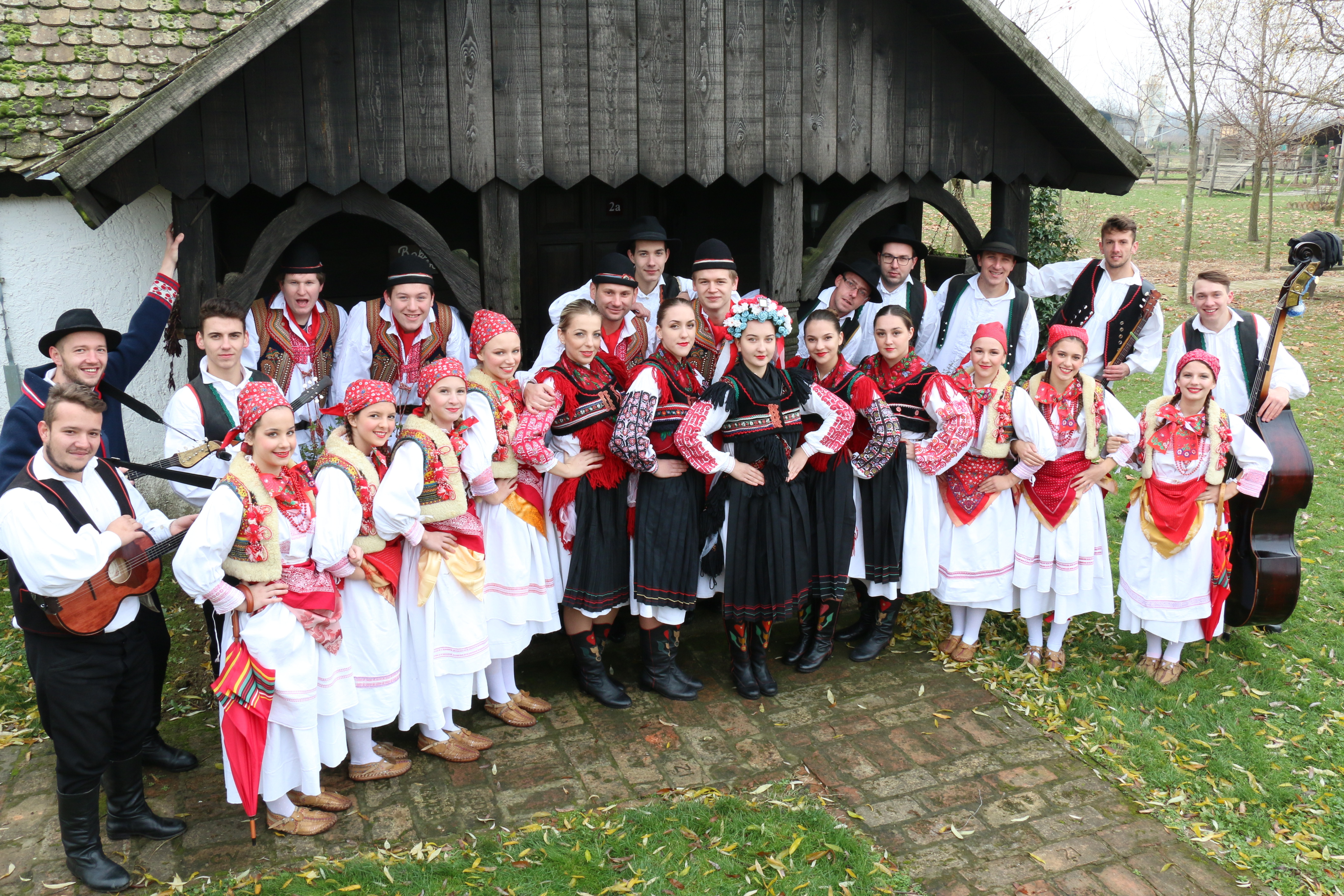 Festival du volcan du Montpeloux « Ensemble KUD HZ Varazdin » // Saillant